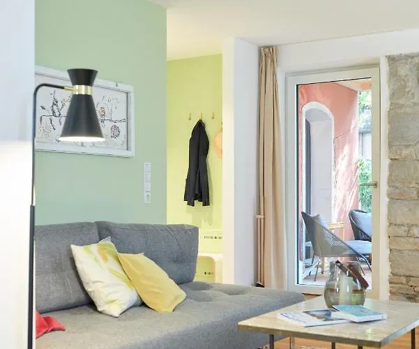 Appartement Rotes Haus Garten *